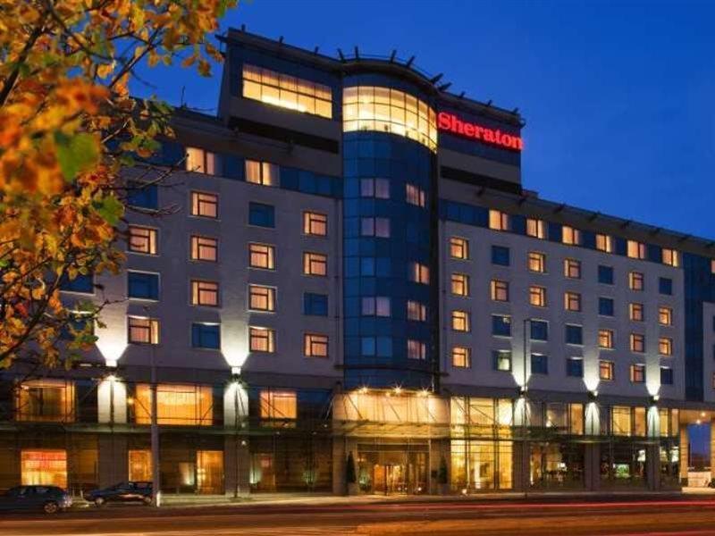 Sheraton Poznan Hotel Exterior photo